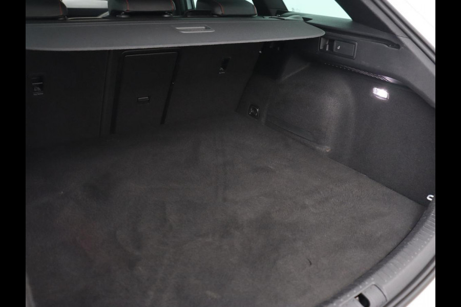 Seat Leon 1.4 TSI eHybrid PHEV FR | Stoelverwarming | Adaptive cruise | Camera | Carplay | Stuurverwarming | 18'' | Navigatie | Park Assist | Keyless | Sportstoelen | Plug In