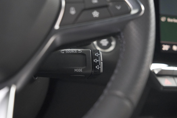 Renault Captur Mild Hybrid 160 EDC Techno | Pack Winter | Camera | Adaptieve Cruise Control | Apple Carplay