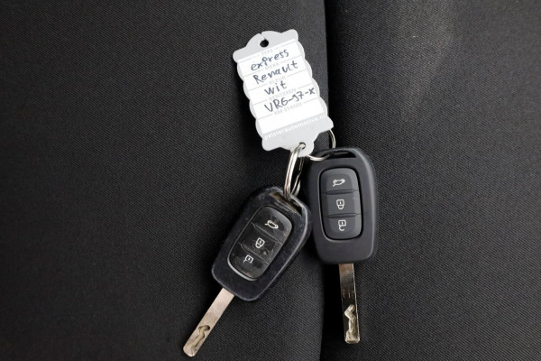 Renault Express 1.5 dCi 75pk Comfort Airco/Carplay/Schuifdeur 06-2022