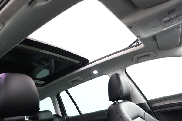 Volkswagen GOLF Variant 1.5 TSI Comfortline Business|Pano|LED|Stoelverwarming