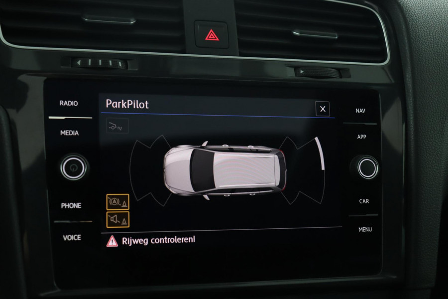 Volkswagen GOLF Variant 1.5 TSI Comfortline Business|Pano|LED|Stoelverwarming