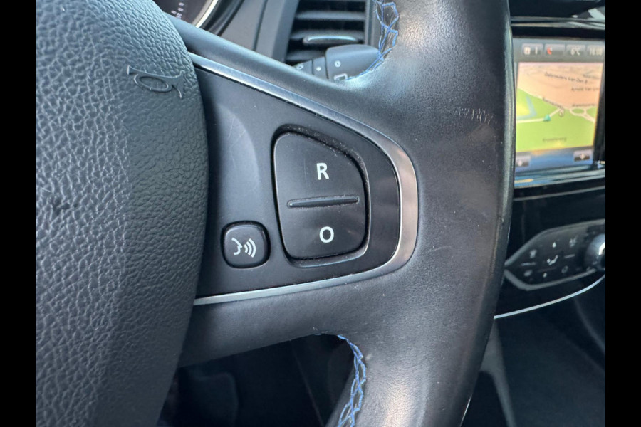 Renault Captur TCe 150 EDC Version S Trekhaak / Alcantara bekleding / Navi / P-sensor + camera / Full LED