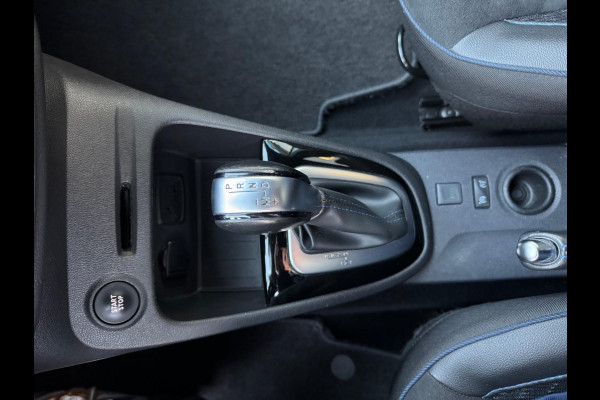 Renault Captur TCe 150 EDC Version S Trekhaak / Alcantara bekleding / Navi / P-sensor + camera / Full LED