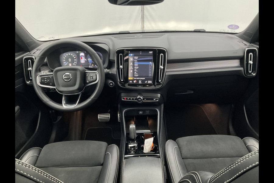 Volvo XC40 1.5 T5 262pk Recharge Inscription Pano.dak Leer HK Camera Stoel.Stuurverw. PHEV