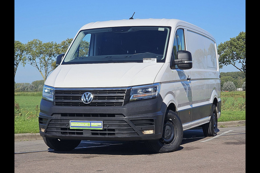Volkswagen Crafter 35 2.0 TDI L3H2 LED Navi Standkachel Trekhaak PDC Cruise Stoelverwarming Apple Carplay Euro6 140 PK!