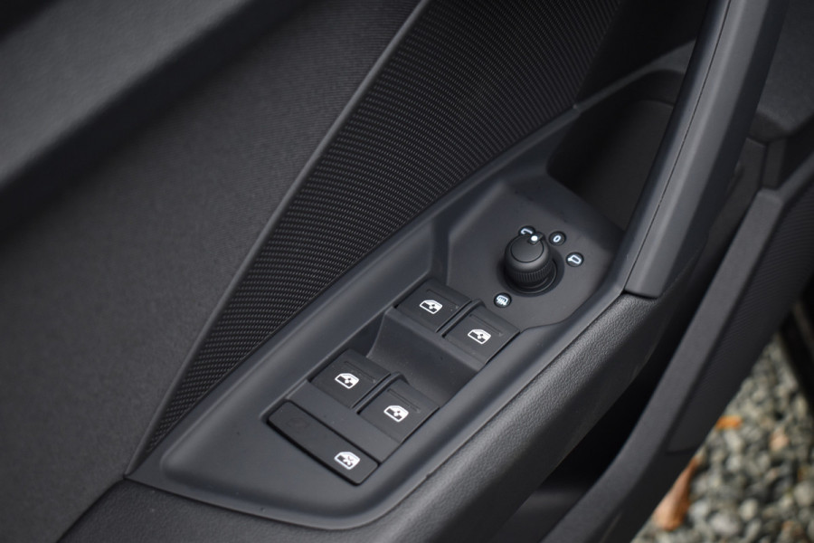 Audi A3 Sportback NEW!!! 40 TFSIe 204PK HYBRIDE S-TRONIC PRO-LINE VIRTUAL/ACC/NAVI