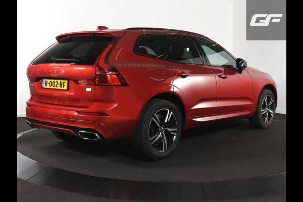 Volvo XC60 2.0 Recharge T6 AWD R-Design Pano H/K HUD Trekh.