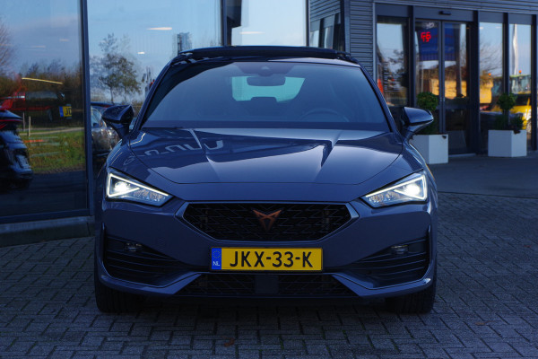 CUPRA Leon 1.4 e-Hybrid 204 PK Performance PHEV, Panoramadak, Kuipstoelen, Adap. Cruise Control
