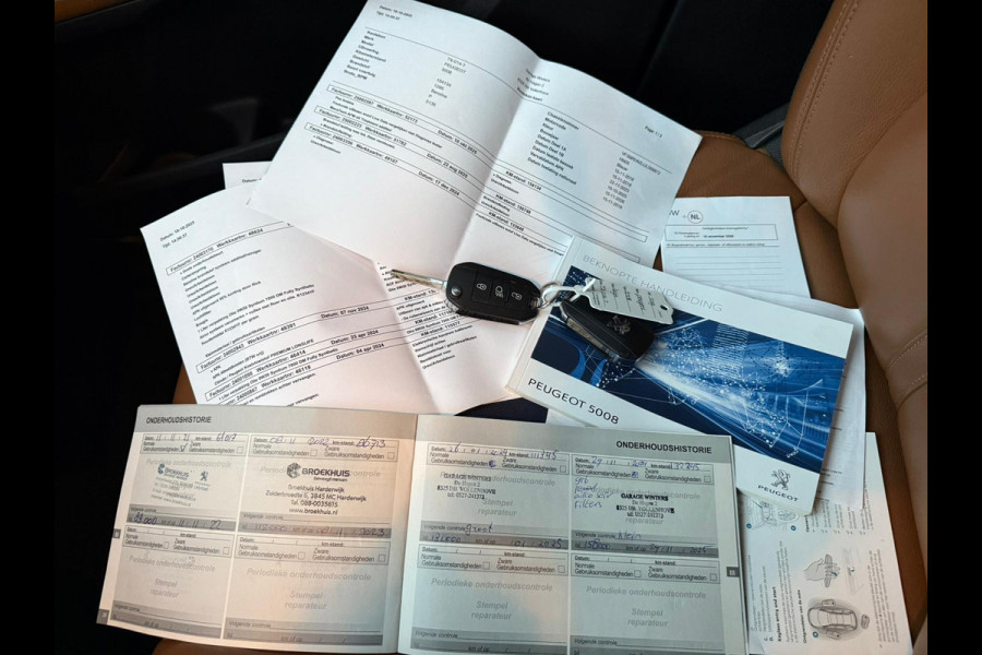 Peugeot 5008 1.2 PureTech Blue Lease Executive 7P| CARPLAY | PDC | LEDER |TREKHAAK | AIRCO | NWE APK