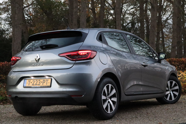 Renault Clio 1.0 TCe 90 Equilibre | Carplay | Cruise control |