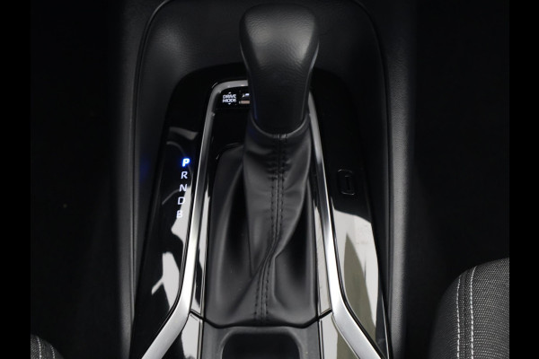 Toyota Corolla Touring Sports Hybrid 140 Business Luxury | Stuur- & Stoelverwarming | Parkeersensoren | Navigatie | Apple Carplay & AndroidAUTO |