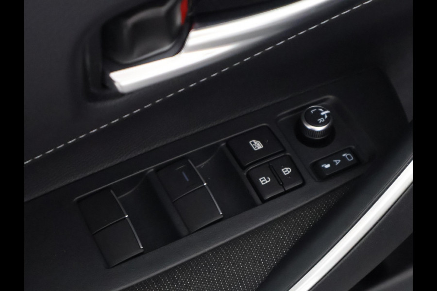 Toyota Corolla Touring Sports Hybrid 140 Business Luxury | Stuur- & Stoelverwarming | Parkeersensoren | Navigatie | Apple Carplay & AndroidAUTO |