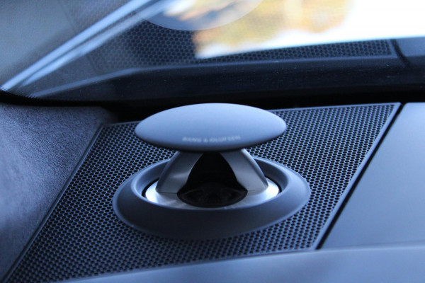 Audi A6 Avant RS 6 TFSI quattro/Keramische/Pano/B&O/Head-up/Carbon