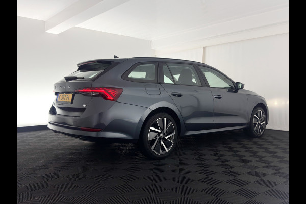 Škoda Octavia Combi 1.4 TSI iV PHEV Business Edition ( Plug-In ) (INCL-BTW) *FULL-LED | DIGI-COCKPIT | NAVI-FULLMAP | SPORT-SEATS | KEYLESS | ECC | PDC | CARPLAY | SHIFT-PADDLES | CRUISE | 18''ALU*