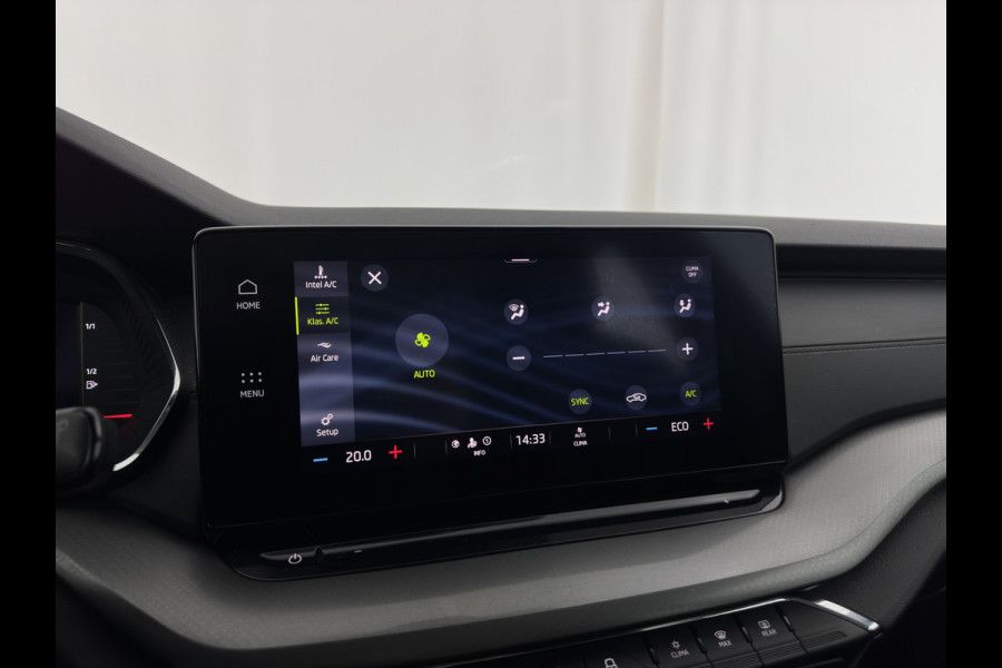 Škoda Octavia Combi 1.4 TSI iV PHEV Business Edition ( Plug-In ) (INCL-BTW) *FULL-LED | DIGI-COCKPIT | NAVI-FULLMAP | SPORT-SEATS | KEYLESS | ECC | PDC | CARPLAY | SHIFT-PADDLES | CRUISE | 18''ALU*