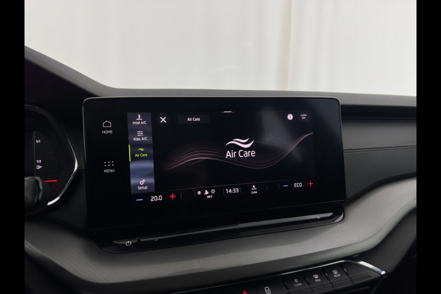 Škoda Octavia Combi 1.4 TSI iV PHEV Business Edition ( Plug-In ) (INCL-BTW) *FULL-LED | DIGI-COCKPIT | NAVI-FULLMAP | SPORT-SEATS | KEYLESS | ECC | PDC | CARPLAY | SHIFT-PADDLES | CRUISE | 18''ALU*