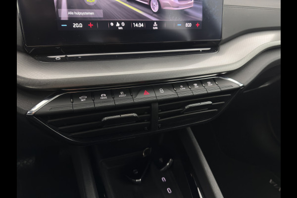 Škoda Octavia Combi 1.4 TSI iV PHEV Business Edition ( Plug-In ) (INCL-BTW) *FULL-LED | DIGI-COCKPIT | NAVI-FULLMAP | SPORT-SEATS | KEYLESS | ECC | PDC | CARPLAY | SHIFT-PADDLES | CRUISE | 18''ALU*