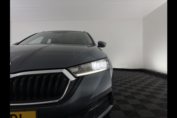 Škoda Octavia Combi 1.4 TSI iV PHEV Business Edition ( Plug-In ) (INCL-BTW) *FULL-LED | DIGI-COCKPIT | NAVI-FULLMAP | SPORT-SEATS | KEYLESS | ECC | PDC | CARPLAY | SHIFT-PADDLES | CRUISE | 18''ALU*