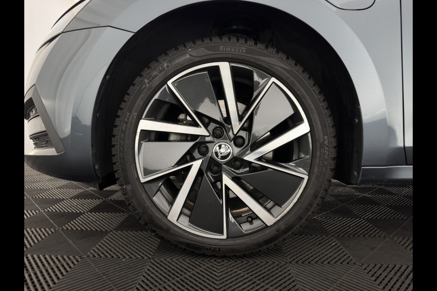 Škoda Octavia Combi 1.4 TSI iV PHEV Business Edition ( Plug-In ) (INCL-BTW) *FULL-LED | DIGI-COCKPIT | NAVI-FULLMAP | SPORT-SEATS | KEYLESS | ECC | PDC | CARPLAY | SHIFT-PADDLES | CRUISE | 18''ALU*
