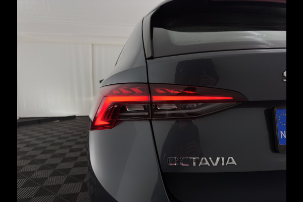 Škoda Octavia Combi 1.4 TSI iV PHEV Business Edition ( Plug-In ) (INCL-BTW) *FULL-LED | DIGI-COCKPIT | NAVI-FULLMAP | SPORT-SEATS | KEYLESS | ECC | PDC | CARPLAY | SHIFT-PADDLES | CRUISE | 18''ALU*