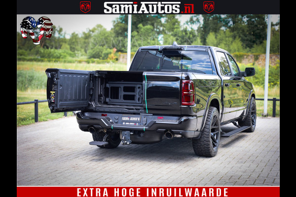 Dodge Ram 1500 Limited Night High Output 540HP 706Nm | Massage + Full Option | De Meest Luxe en Volle Pick-Up in zijn Klasse | Comfortabele Dubbele Cabine met Royale 5 Zitplaatsen | BPM vrij | Nu Leverbaar uit Voorraad | Voorraad Nr 2320 - 5138