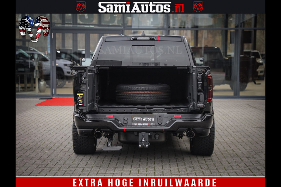 Dodge Ram 1500 Limited Night H.O 540HP 706Nm | Massage + Full Option | De Meest Luxe en Volle Pick-Up in zijn Klasse | Comfortabele Dubbele Cabine met Royale 5 Zitplaatsen | BPM vrij | Nu Leverbaar uit Voorraad | Voorraad Nr 2334 - 5409