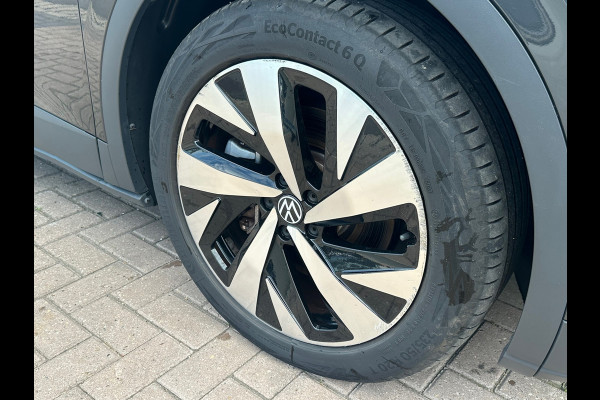 Volkswagen ID.4 First 77 kWh SOH 90%/Adaptive / Camera