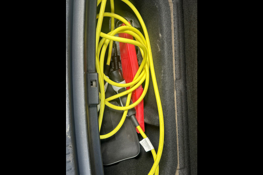 Volkswagen ID.4 First 77 kWh SOH 90%/Adaptive / Camera