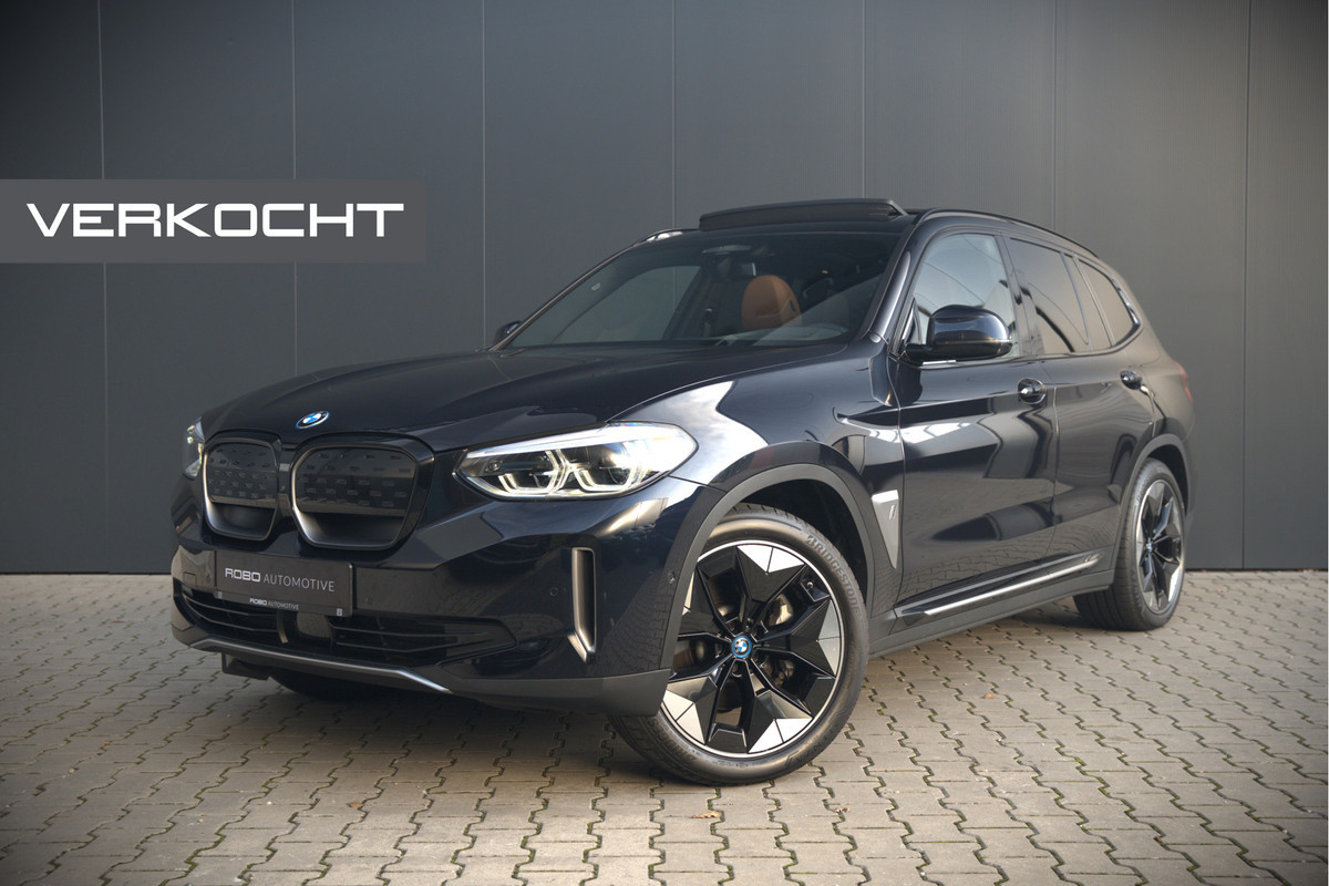 BMW iX3 High Executive 80 kWh | Panoramadak | Keyless | Stoelverwarming | Harman Kardon | Memory Seat | Head-Up Display | 360 Camera | Adaptief Onderstel | Trekhaak | Adaptive LED | Elektrische Stoelen | Apple Carplay | N
