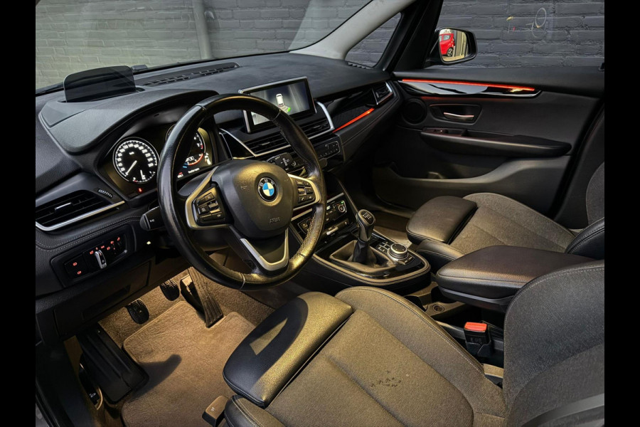 BMW 2 Serie Gran Tourer 216i 7p. High Executive NAVI | CARPLAY | PDC | KEYLESS | CRUISE | NWE APK