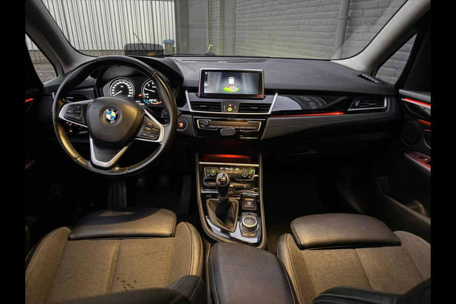 BMW 2 Serie Gran Tourer 216i 7p. High Executive NAVI | CARPLAY | PDC | KEYLESS | CRUISE | NWE APK