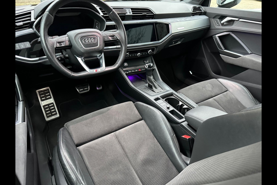 Audi Q3 45 TFSI quattro S Line Panoramadak Sfeerverlichting! 21inch velgen