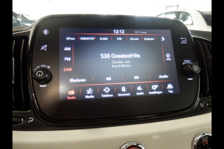 Fiat 500C Hybrid | Dolcevita | Apple Carpl / Andr. Auto | Cruise ctrl |