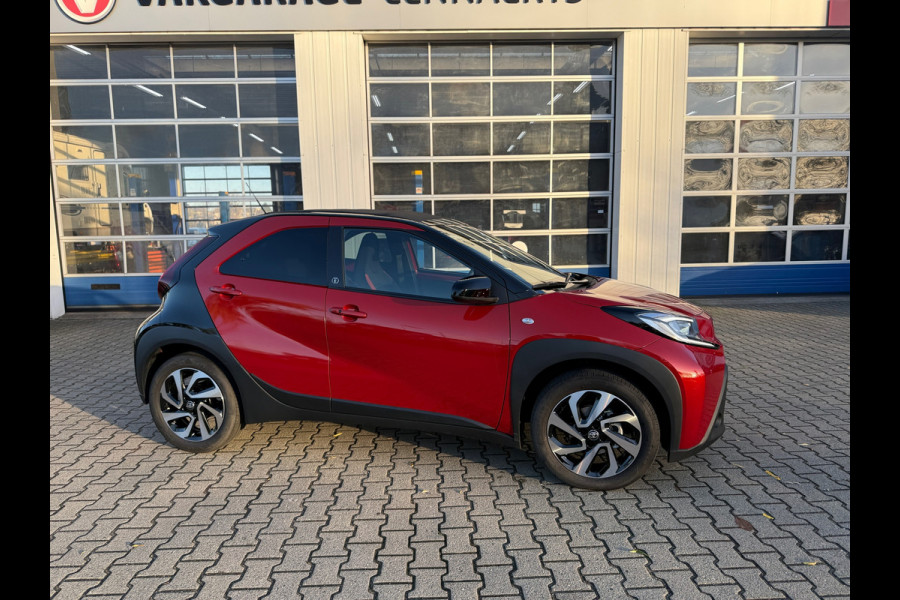 Toyota Aygo X 1.0 VVT-i S-CVT Automaat CABRIO TEAM D (BOVAG/RIJKLAAR)