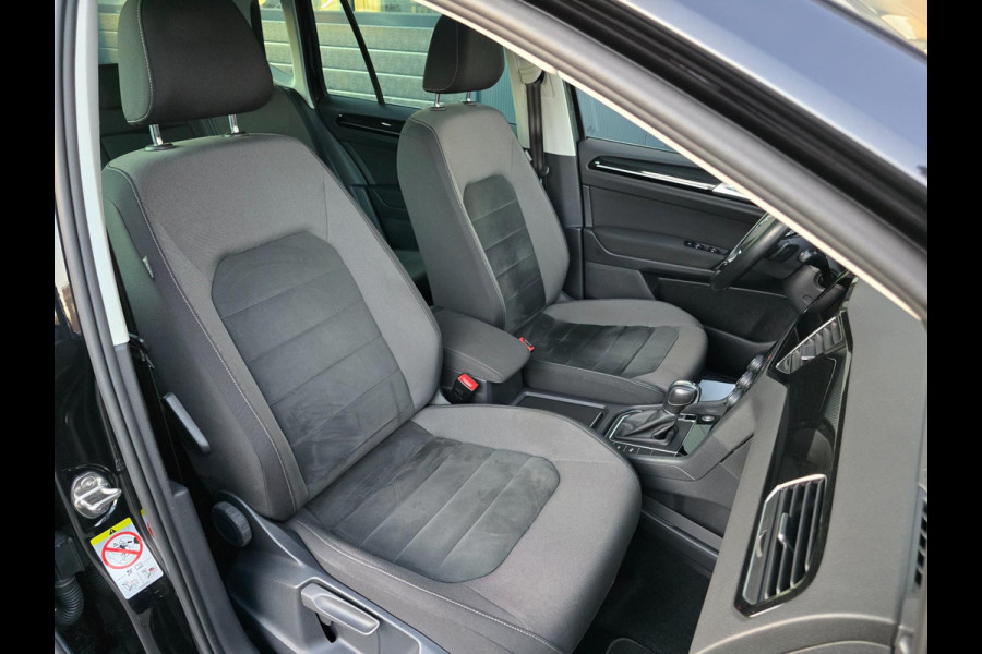 Volkswagen Golf Sportsvan 1.5 TSI ACT Highline Edition Pano/Cruise/Stoel-en Stuurverwarming/Navi/