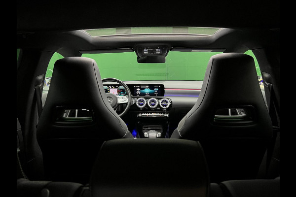 Mercedes-Benz CLA-Klasse Shooting Brake 250 e AMG | Memory | Pano