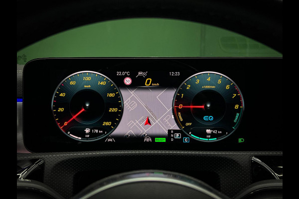 Mercedes-Benz CLA-Klasse Shooting Brake 250 e AMG | Memory | Pano