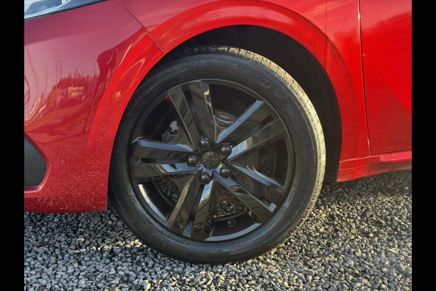 Peugeot 208 1.2 PureTech Signature Navi,Airco,Cruise,PDC,Trekhaak,Carplay,Elek ramen,N.A.P,Nieuwe APK bij Aflevering