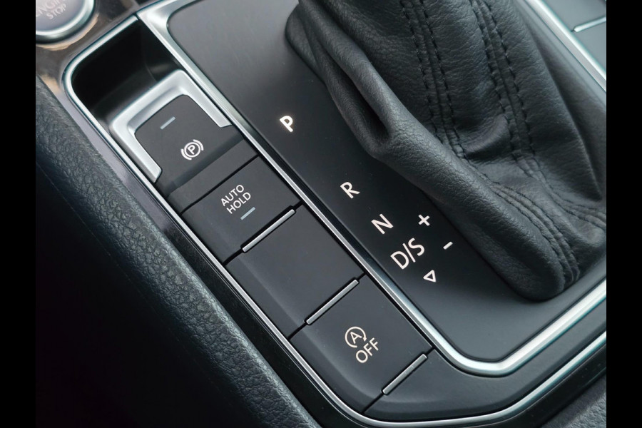 Volkswagen Golf Sportsvan 1.5 TSI ACT Highline Edition Pano/Cruise/Stoel-en Stuurverwarming/Navi/