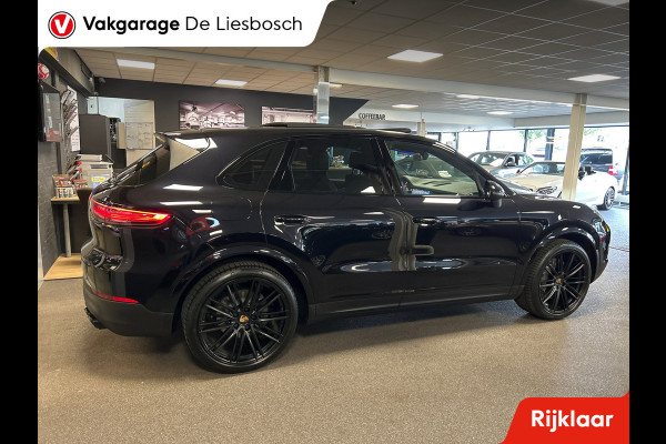 Porsche Cayenne 2.9 S / 444 pk / Pano / stoelen 14 voudig / Leder / Navigatie / Bose / camera / 22 inch