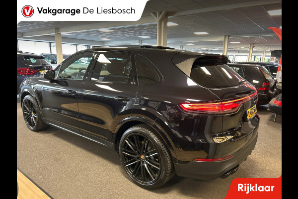 Porsche Cayenne 2.9 S / 444 pk / Pano / stoelen 14 voudig / Leder / Navigatie / Bose / camera / 22 inch