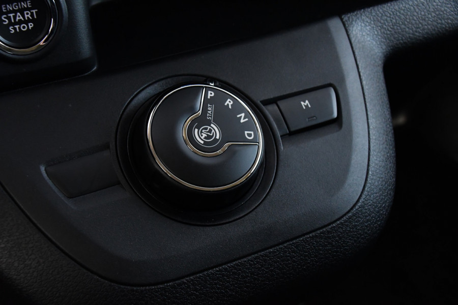 Citroën Jumpy 2.0 145 L3 DC Black Edition DEMO, 360 Camera, Cruise, Carplay, 2 x Schuifdeur, Clima, Keyless, NAVI, Automaat, Uniek!