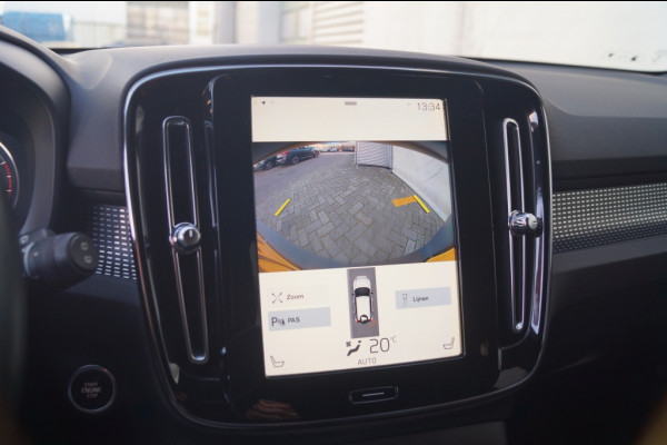 Volvo XC40 1.5 T3 163pk Automaat R-Design -NAVI-ECC-CAM-LED-