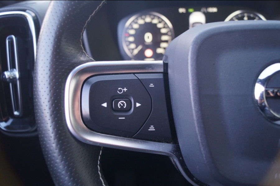 Volvo XC40 1.5 T3 163pk Automaat R-Design -NAVI-ECC-CAM-LED-