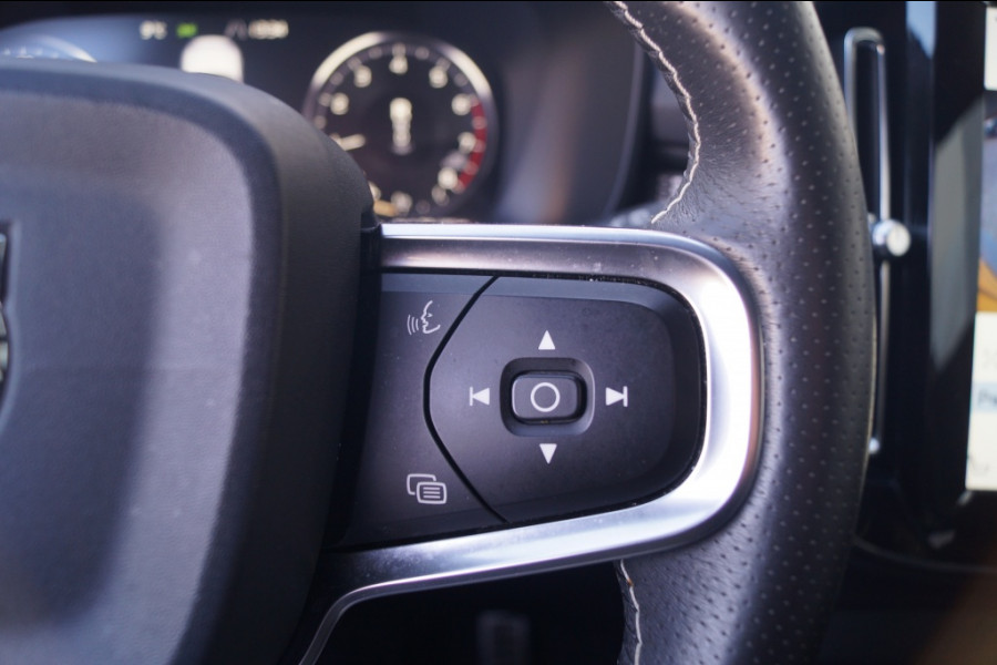 Volvo XC40 1.5 T3 163pk Automaat R-Design -NAVI-ECC-CAM-LED-