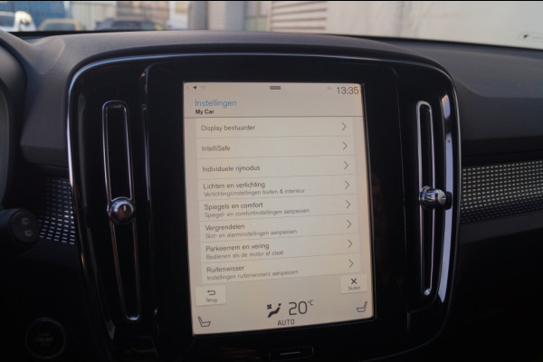 Volvo XC40 1.5 T3 163pk Automaat R-Design -NAVI-ECC-CAM-LED-