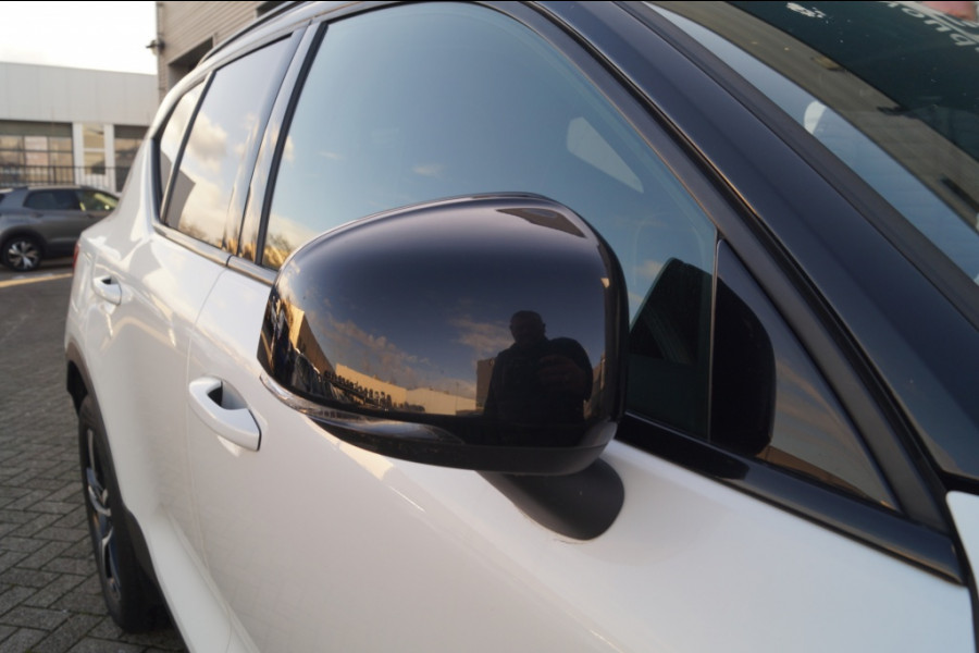 Volvo XC40 1.5 T3 163pk Automaat R-Design -NAVI-ECC-CAM-LED-