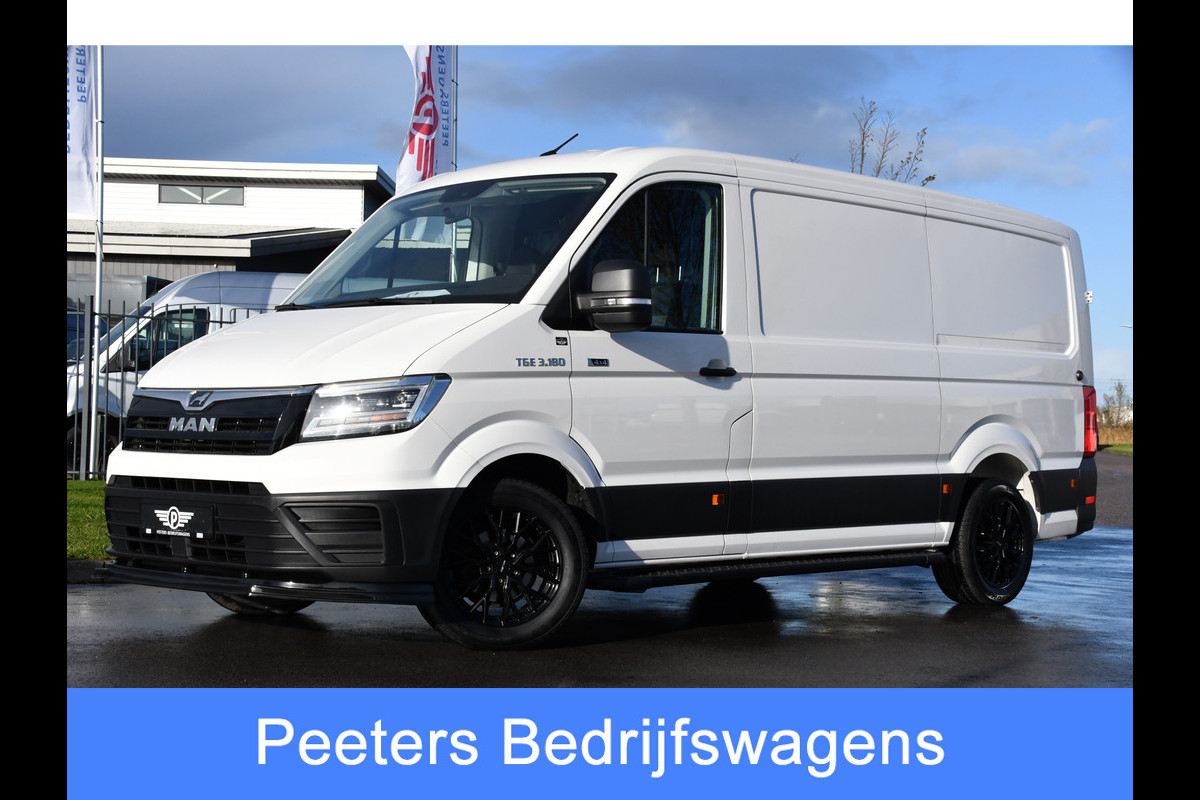 MAN TGE 35 2.0 L3H2 4x4 PB Edition Camera, Carplay, 177pk, LED, Stoelverwarming, Clima, Automaat, Trekhaak, Uniek!