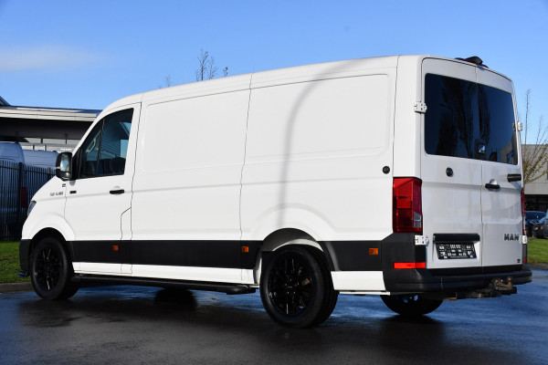 MAN TGE 35 2.0 L3H2 4x4 PB Edition Camera, Carplay, 177pk, LED, Stoelverwarming, Clima, Automaat, Trekhaak, Uniek!