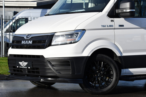 MAN TGE 35 2.0 L3H2 4x4 PB Edition Camera, Carplay, 177pk, LED, Stoelverwarming, Clima, Automaat, Trekhaak, Uniek!